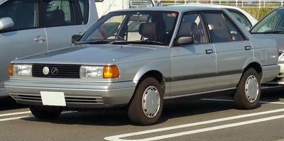 Автостекла Nissan Sunny B12 c установкой в Москве